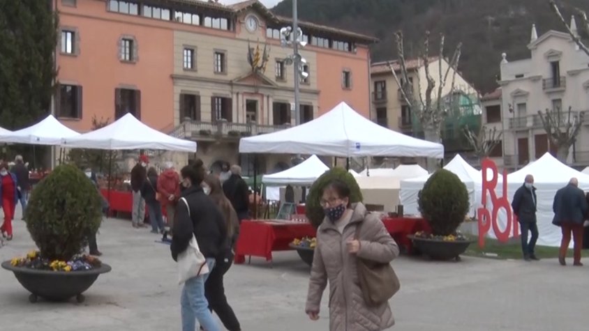 Imatge de l'última edició de la Fira a la plaça Abat Oliba de Ripoll