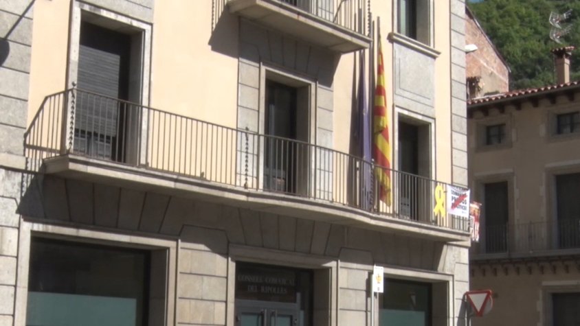 Façana del Consorci de Benestar Social a l'edifici del Consell Comarcal