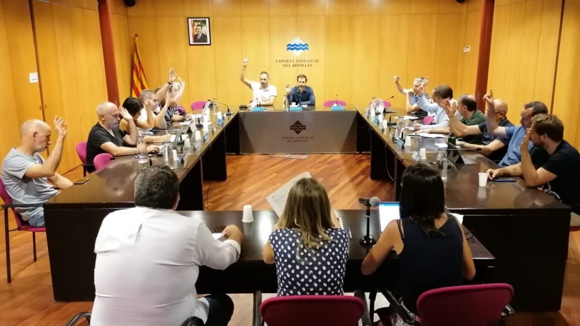 Tots els consellers van estar d’acord amb la mesura | Consell Comarcal del Ripollès