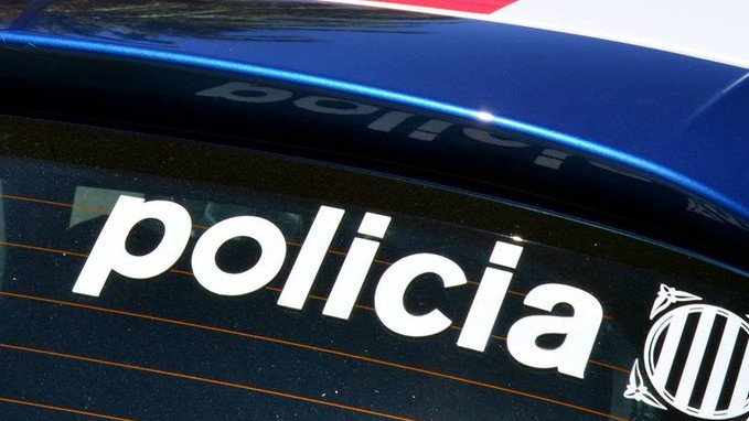 Un accident entre dos vehicles aquest matí obliga a tallar