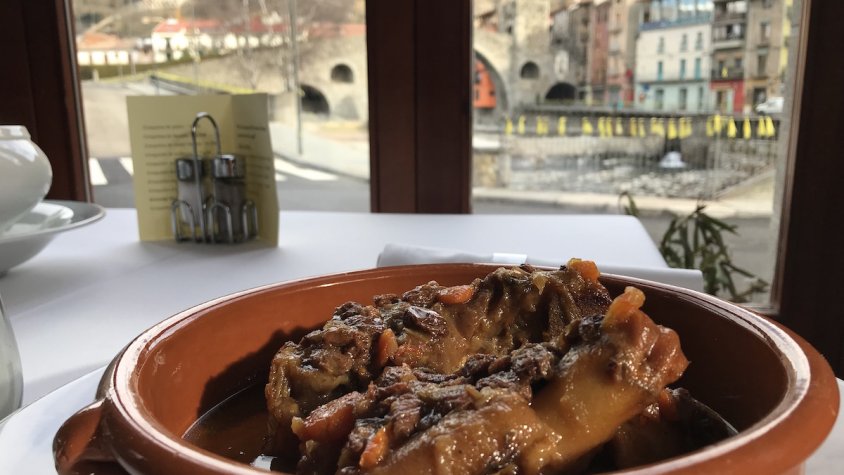 Els peus de porc, propis de la temporada de Matança