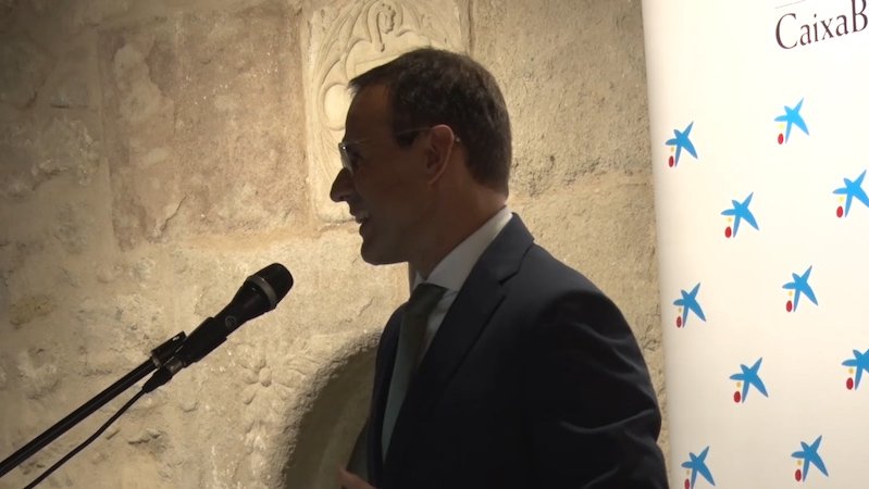 El director territorial, Jaume Massana, en el moment del seu discurs