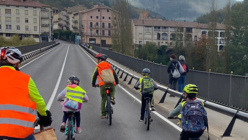 Sant Joan puja al Bicibús