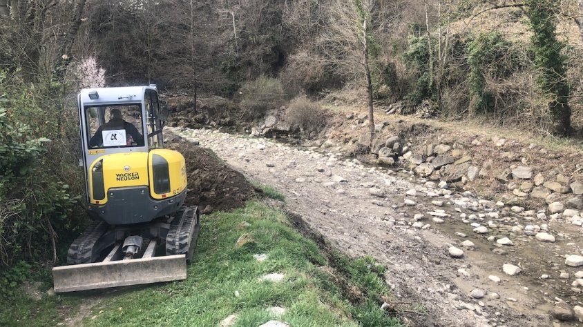 Obres al barri de la Creu de Campdevànol