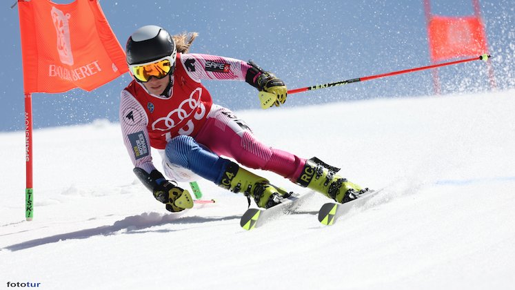 Núria Pau en el campionat d'Espanya d'eslàlom gegant a Baqueira Beret