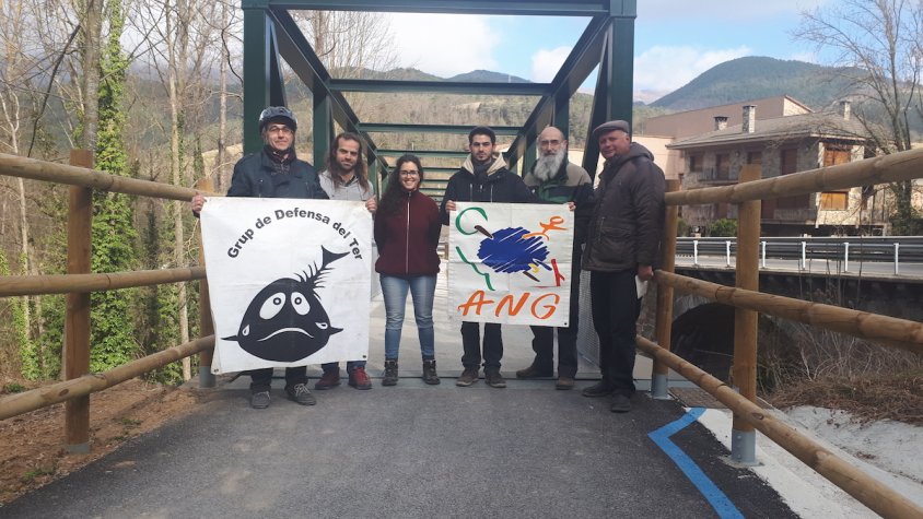 Diferents associacions critiquen el traçat de la Via Ciclista del Ter