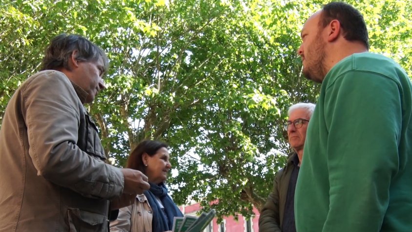 L'equip de Junts al punt d'atenció al parc de l'estació