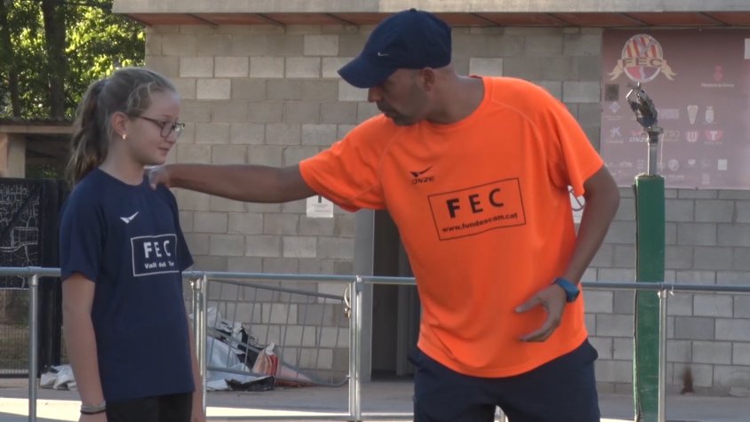 Carles Subirana, amb una jugadora de la FEC Vall del Ter