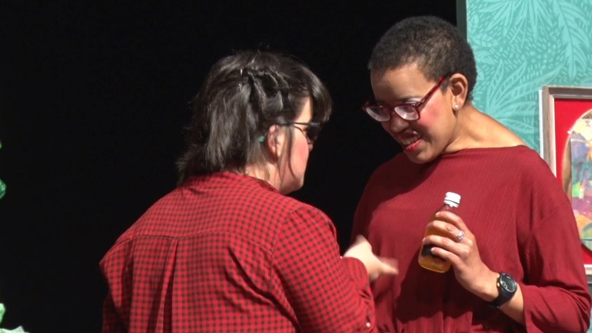 Moment de l'obra de teatre de la companyia I QUÈ