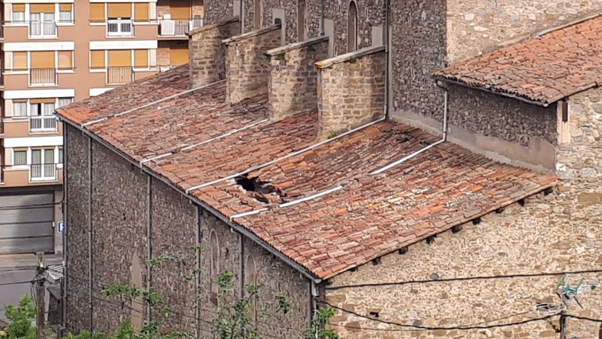 El concert per finançar la reparació el teulat de Sant Cristòfol de Campdevànol recapta més de 1.500 euros