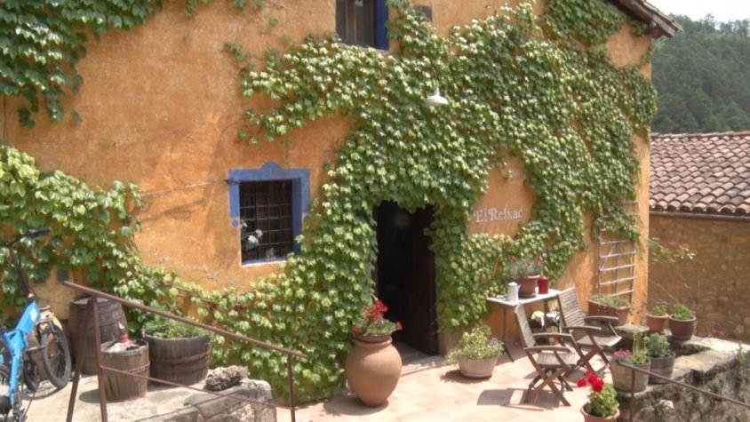 Façana del allotjament rural El Reixac, a Sant Joan de les Abadesses