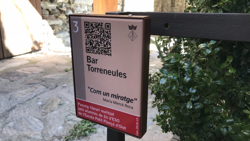 Una de les fites de la ruta literària de 'Com un miratge' a Queralbs