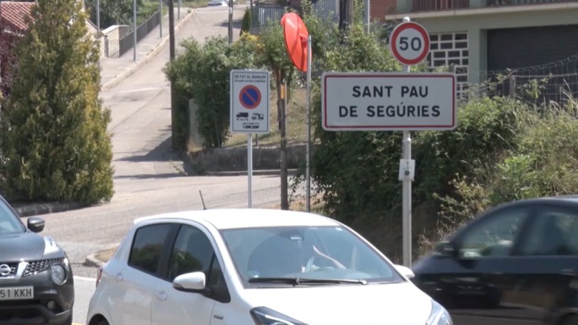 Una de les entrades de Sant Pau de Segúries