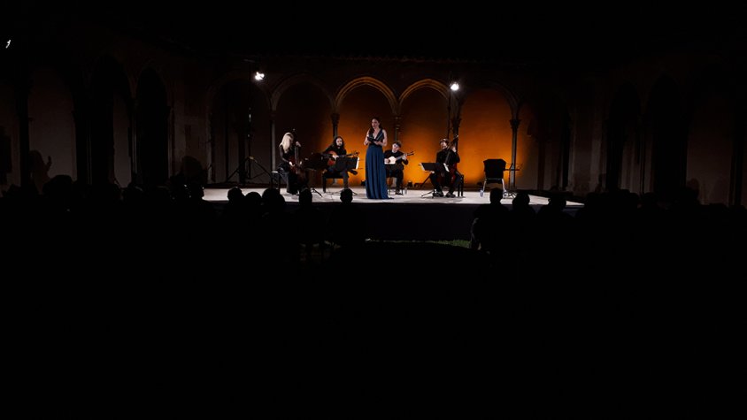 El FeMAP es va establir al claustre del Monestir de Sant Joan de les Abadesses el passat cap de setmana