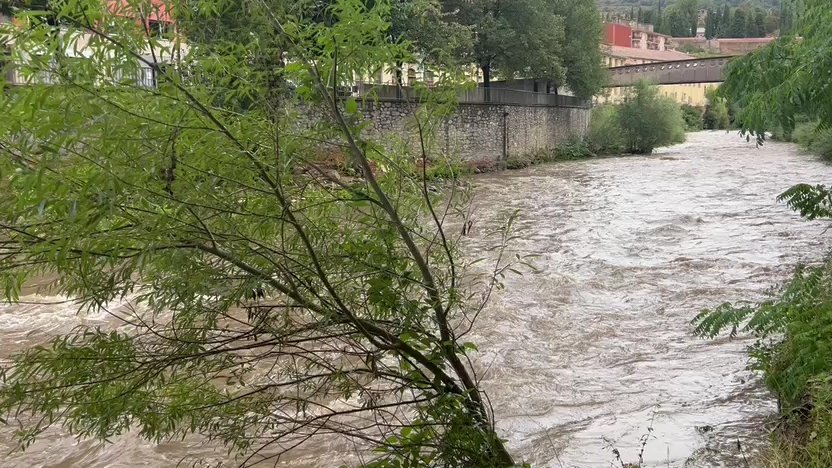 El riu Ter aquest diumenge al pas per Ripoll