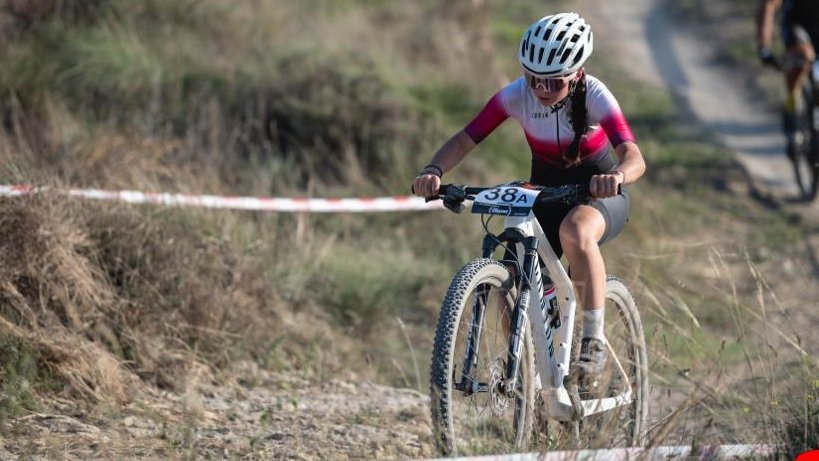 Abril Roma, durant una competició