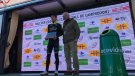 Adam Yates guanya a Vallter en l'arribada de la Volta al Ripollès