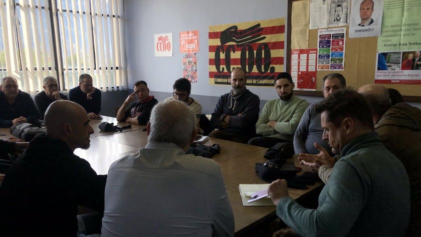 Reunió del comitè d'empresa de Comforsa amb representants d'En Comú Podem a Ripoll