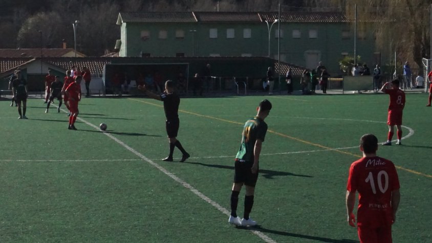 Els dos últims derbis disputats a Campdevànol han acabat en victòria local