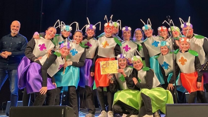 'Les Formigues han sortit del cau' guanya la categoria de carrosses