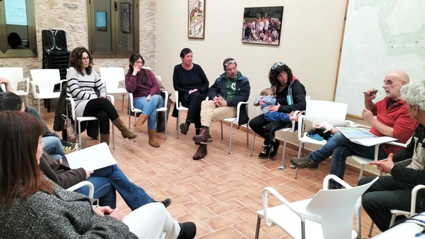 Recuperació de l'escola de Les Llosses a la vista