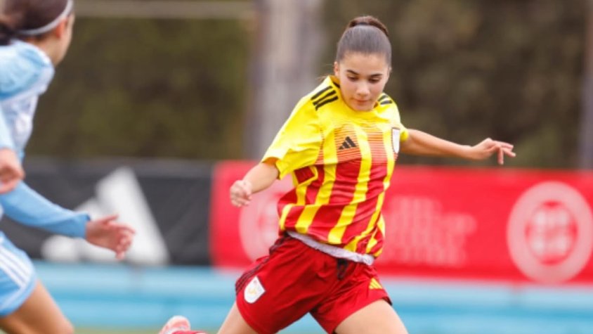 Xènia Carceller, en un partit amb la selecció catalana