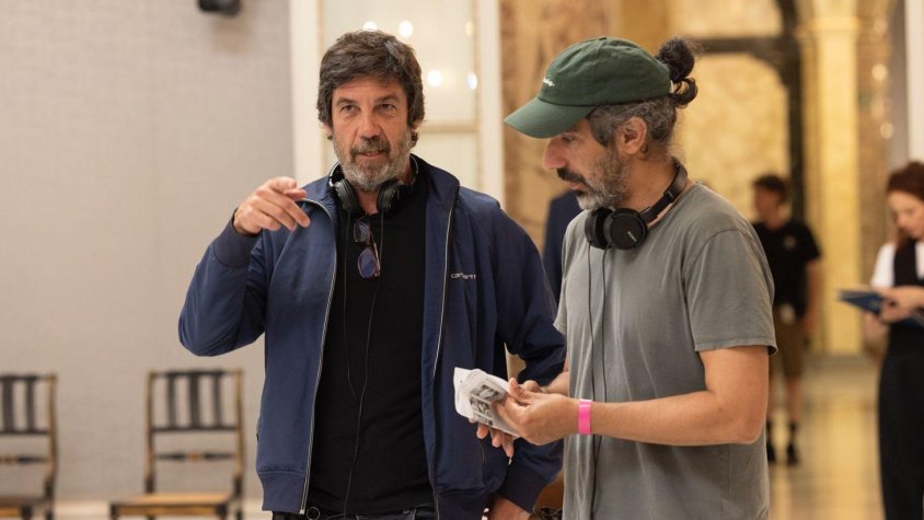 Gerard Verdaguer (a l'esquerra de la imatge) amb el director, Javier Ruiz Caldera, durant el rodatge