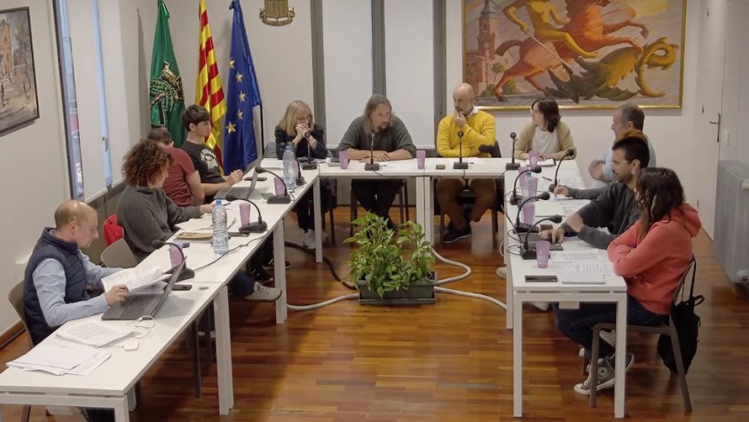 Moment del ple de Campdevànol