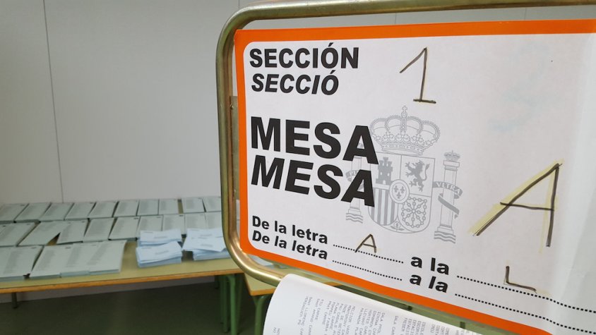 Un dels col·legis electorals de la comarca, que estarà obert fins a les 8 del vespre