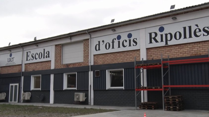 Mig miler de persones reben prestacions per desocupació al Ripollès