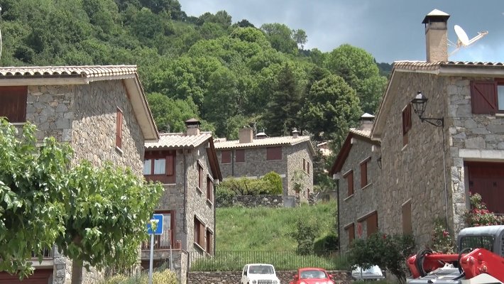 Pardines compra una casa per destinar a lloguer de protecció oficial