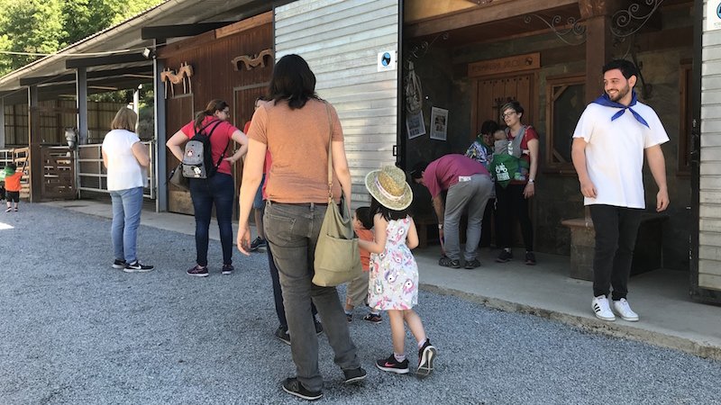 El Benvinguts a Pagès a la Formatgeria Palou