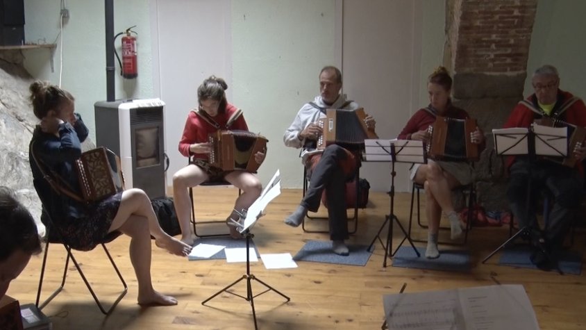 Portavella acull la 13a Escola Diatònica d'Estiu