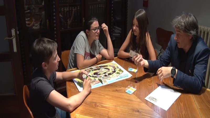 Els regidors del consistori infantil han estrenat el joc