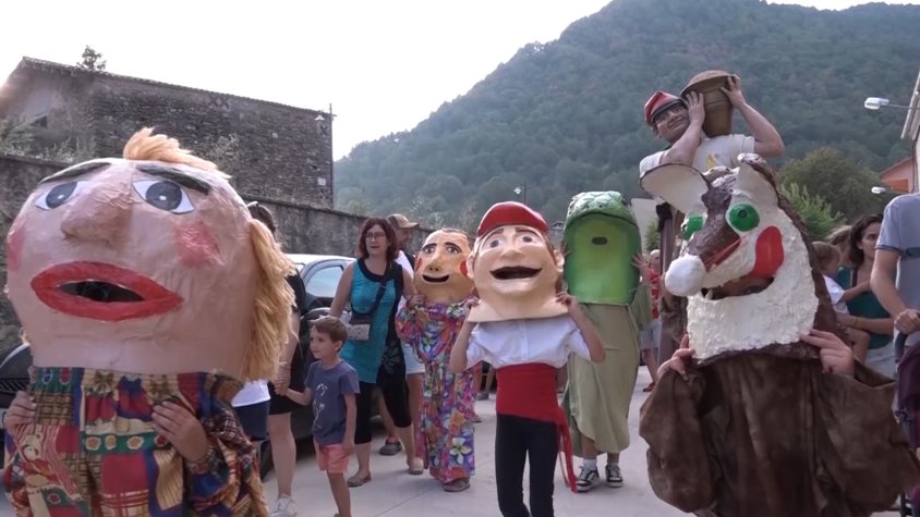 El gegant anirà seguit d’una colla que creix any rere any.