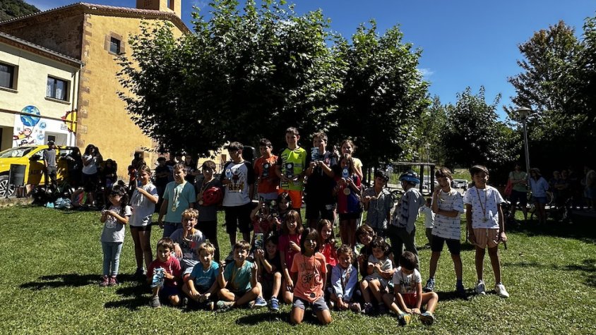 Els participants a la Gimcana de bicicleta i altres activitats infantils del matí de dissabte