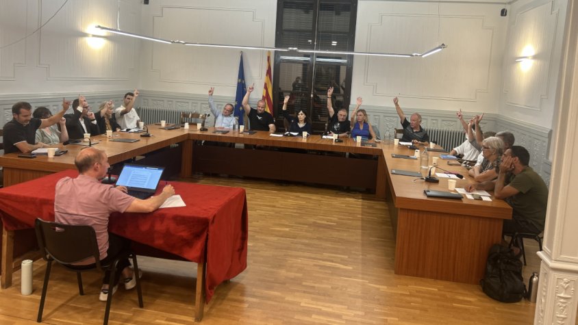 El ple de l'Ajuntament de Ripoll aprova la rehabilitació de la nau del Pla 