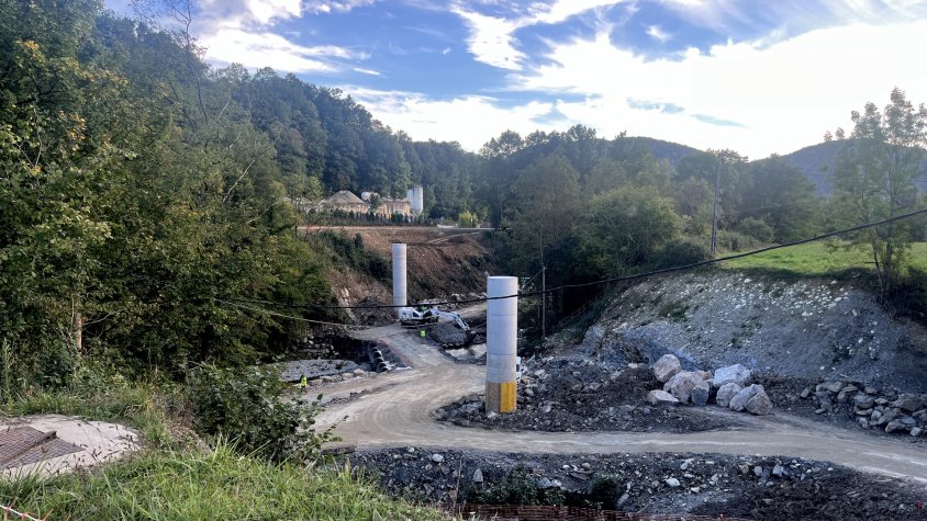 El nou pont de la Rovira s'acabarà amb més d'un any de retard