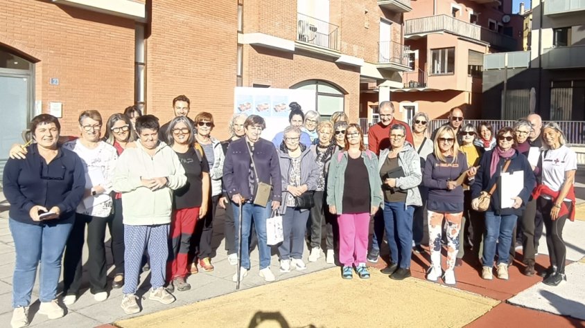Una caminada per commemorar el Dia Mundial de la Salut Mental
