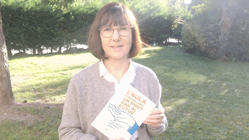 "Aula d'acollida, un pont cap al futur", el llibre de la santjoanina Guillermina González