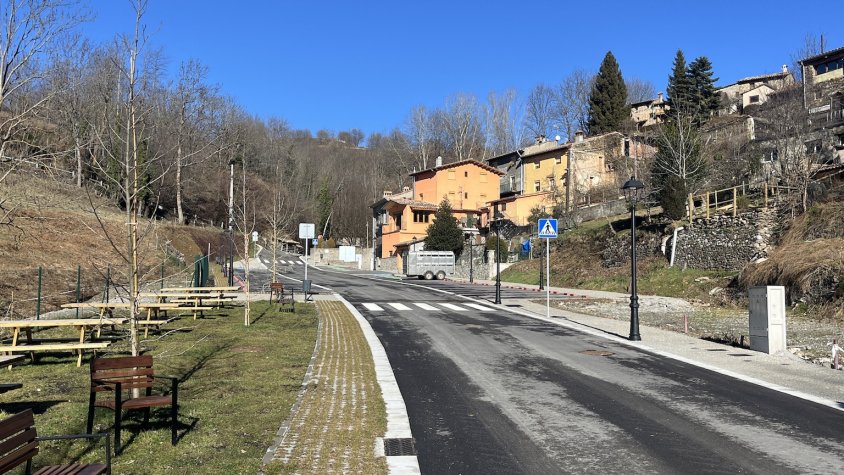 Inaugurada i operativa la nova àrea d'aparcaments i pícnic de Molló