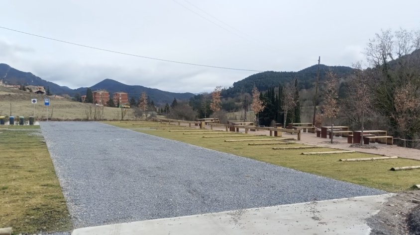 L'àrea d'autocaravanes de Gombrèn, l'opció dissuasiva per descongestionar l'entorn