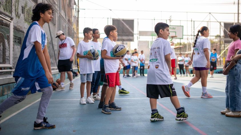 Alguns dels infants que van participar en el Proyecto Moravia
