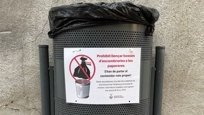 Un dels cartells que s'han instal·lat