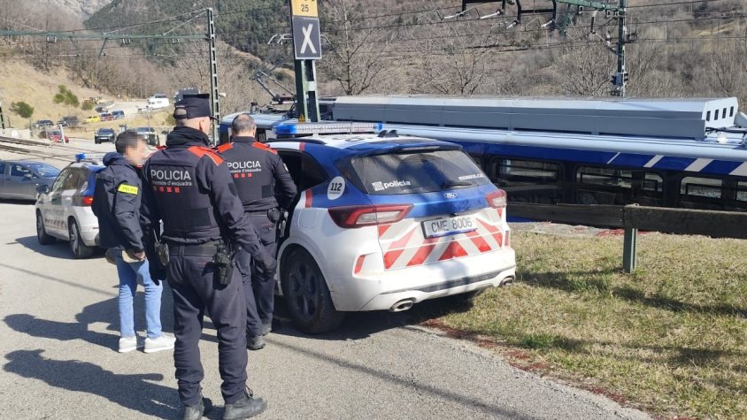 Els Mossos d’Esquadra detenen a Queralbs dos homes per entrar a l’hotel de la Vall de Núria i sostreure una caixa forta
