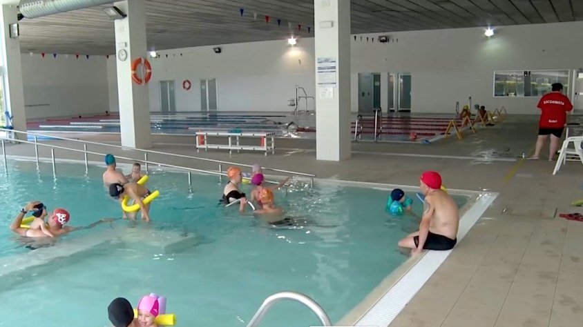 La pisicina de Ripoll haurà de tancar aquest dimarts