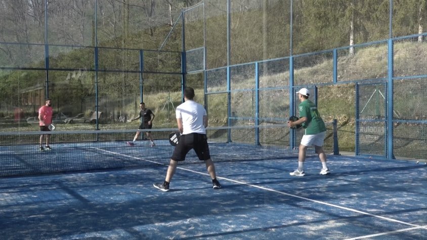 Un dels partits del primer torneig de la temporada a Campdevànol