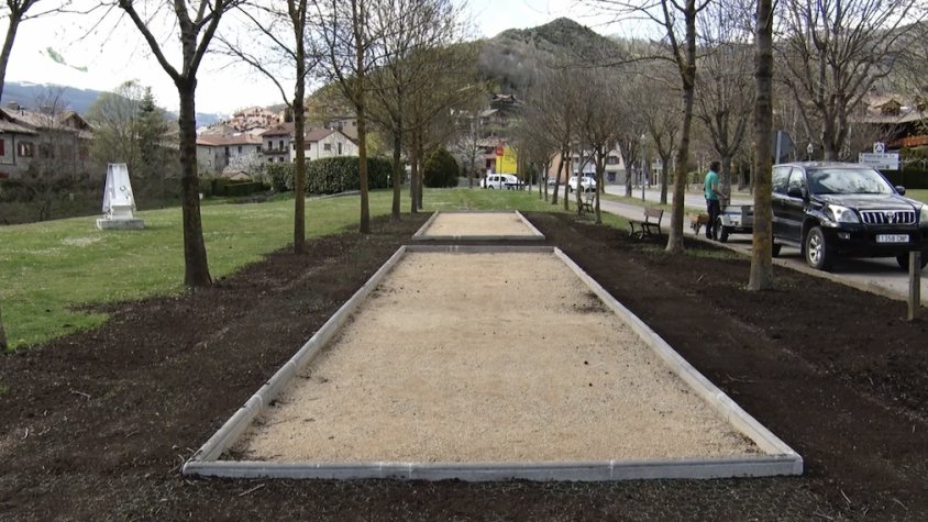 Les pistes de petanca de Llanars