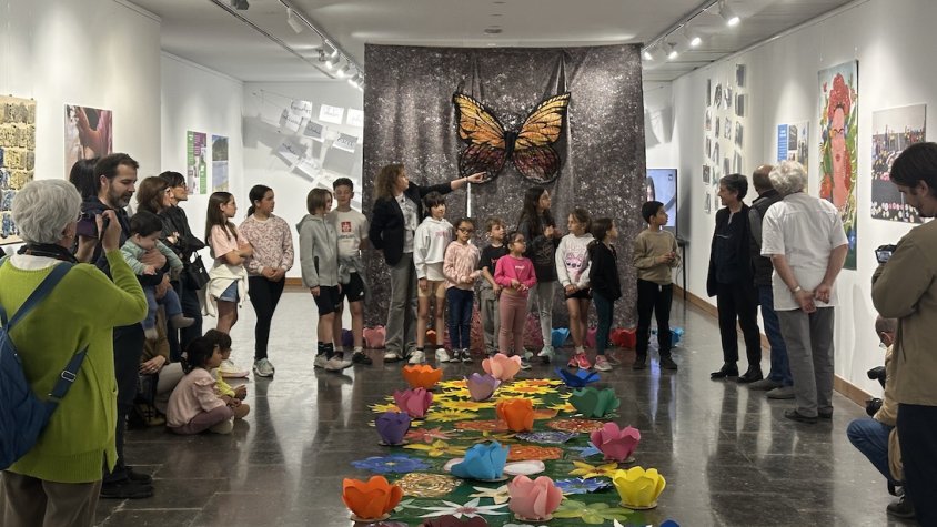 La inauguració de l'exposició 'ARTistes del canvi'