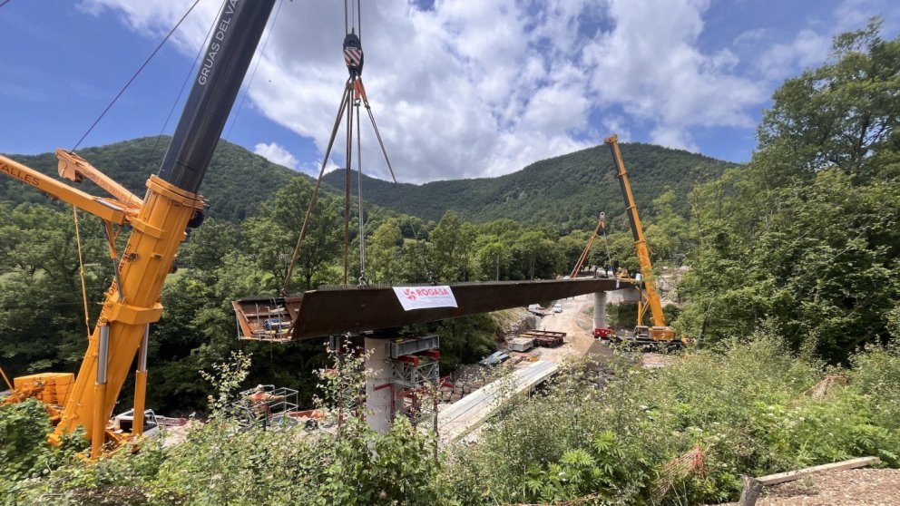 El nou pont del Carbur de Sant Pau de Segúries agafa forma